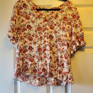 Lucky brand floral pepplin short sleeve high low blouse